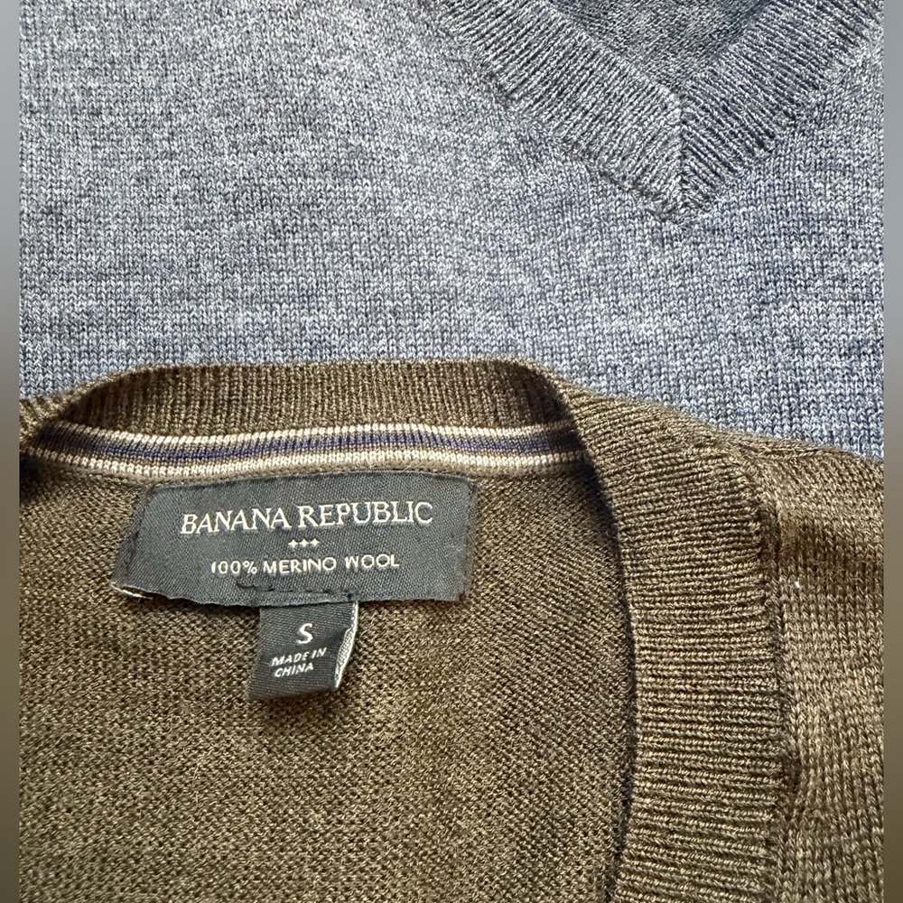 Banana Republic 100% Merino Wool Sweaters - Bundle of 6 - Picture 2 of 3